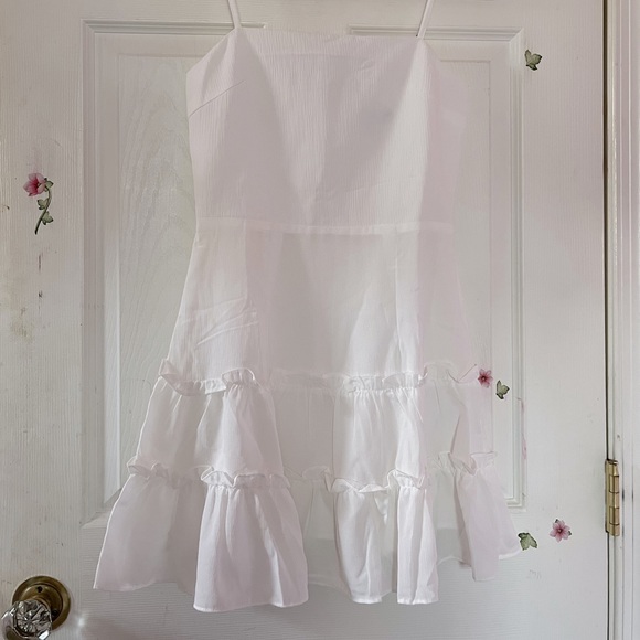 Oh Polly White Dress with Ruffles - Picture 4 of 4